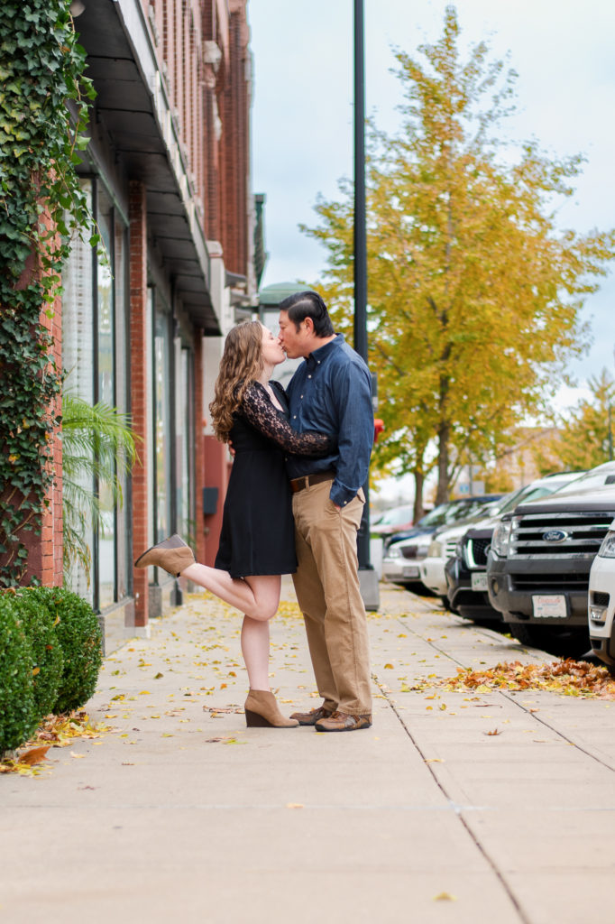 photo of bride and groom kissing downtown Springfield, MO