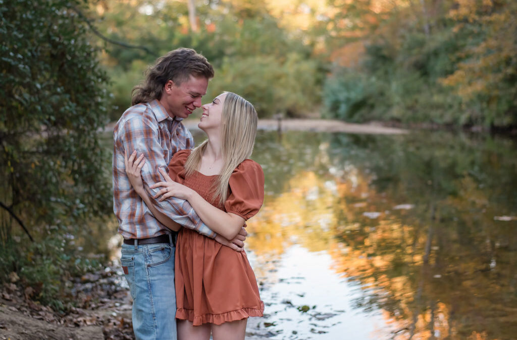 Rustic Engagement Session at Picturesque Sandy Creek Covered Bridge